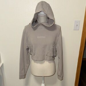 Alphalete Cropped Hoodie size Medium
